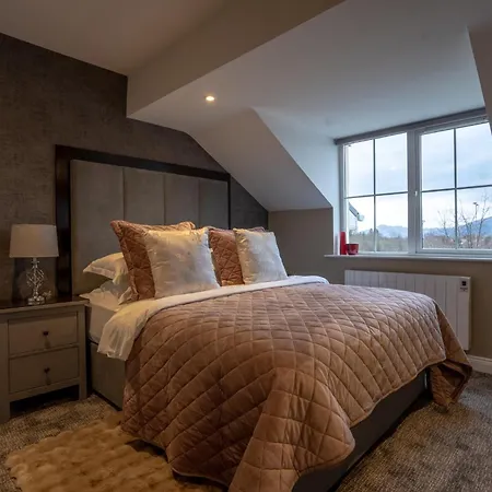 Muckross Luxury Residences Casa de Férias *