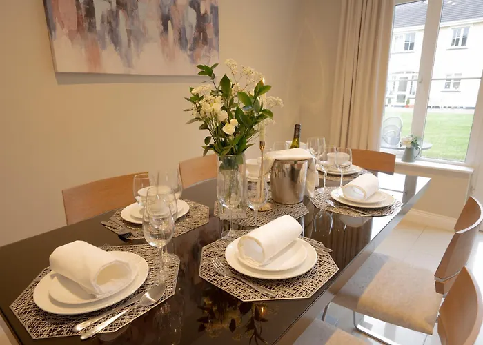 別荘 Muckross Luxury Residences *